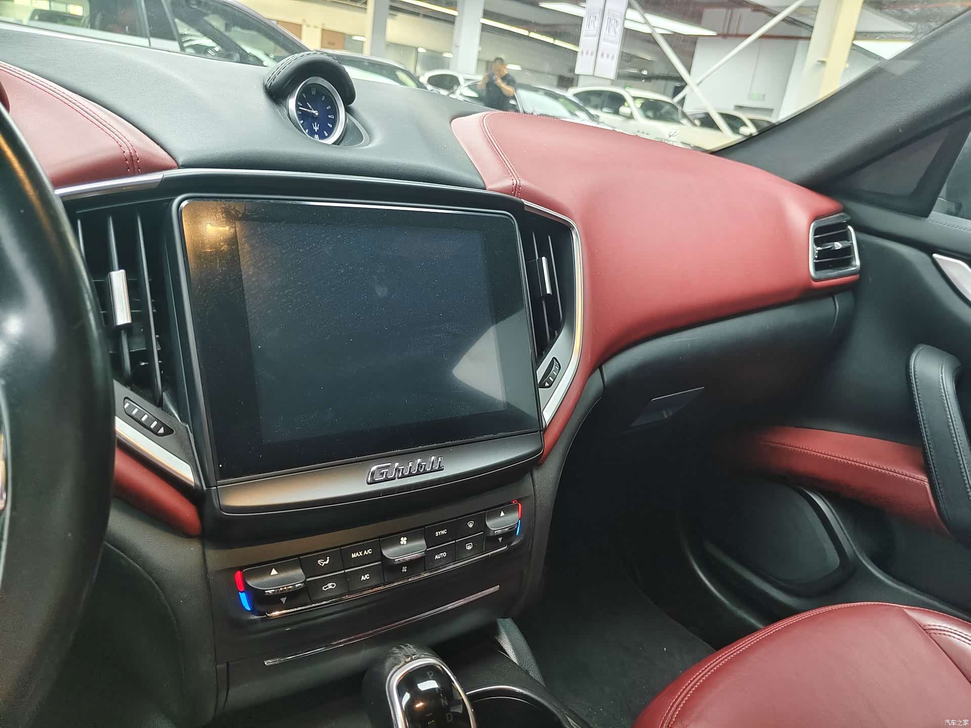 Maserati Ghibli, 2017 7