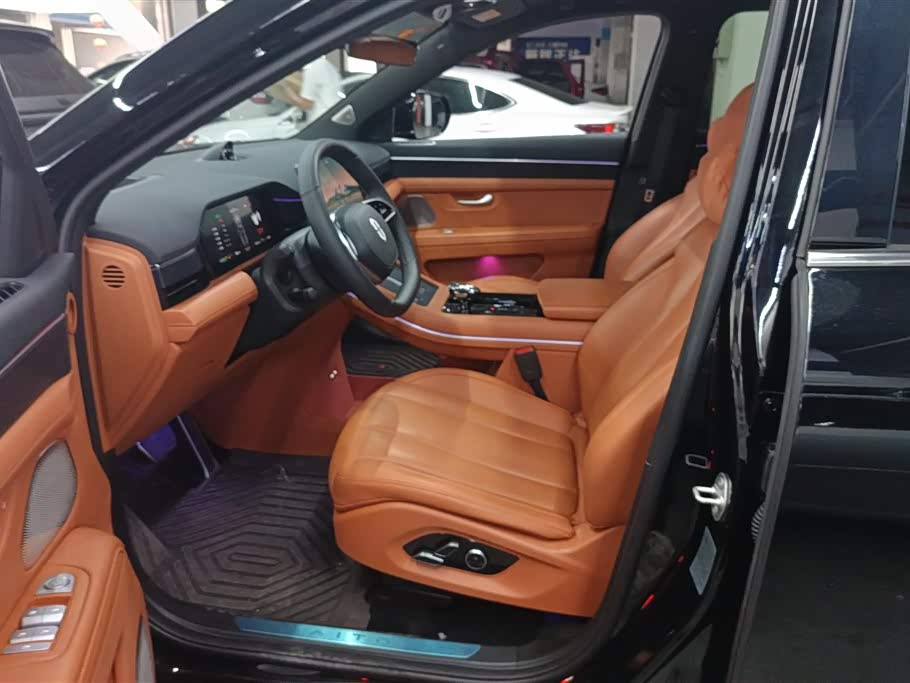 AITO Ask the world M7