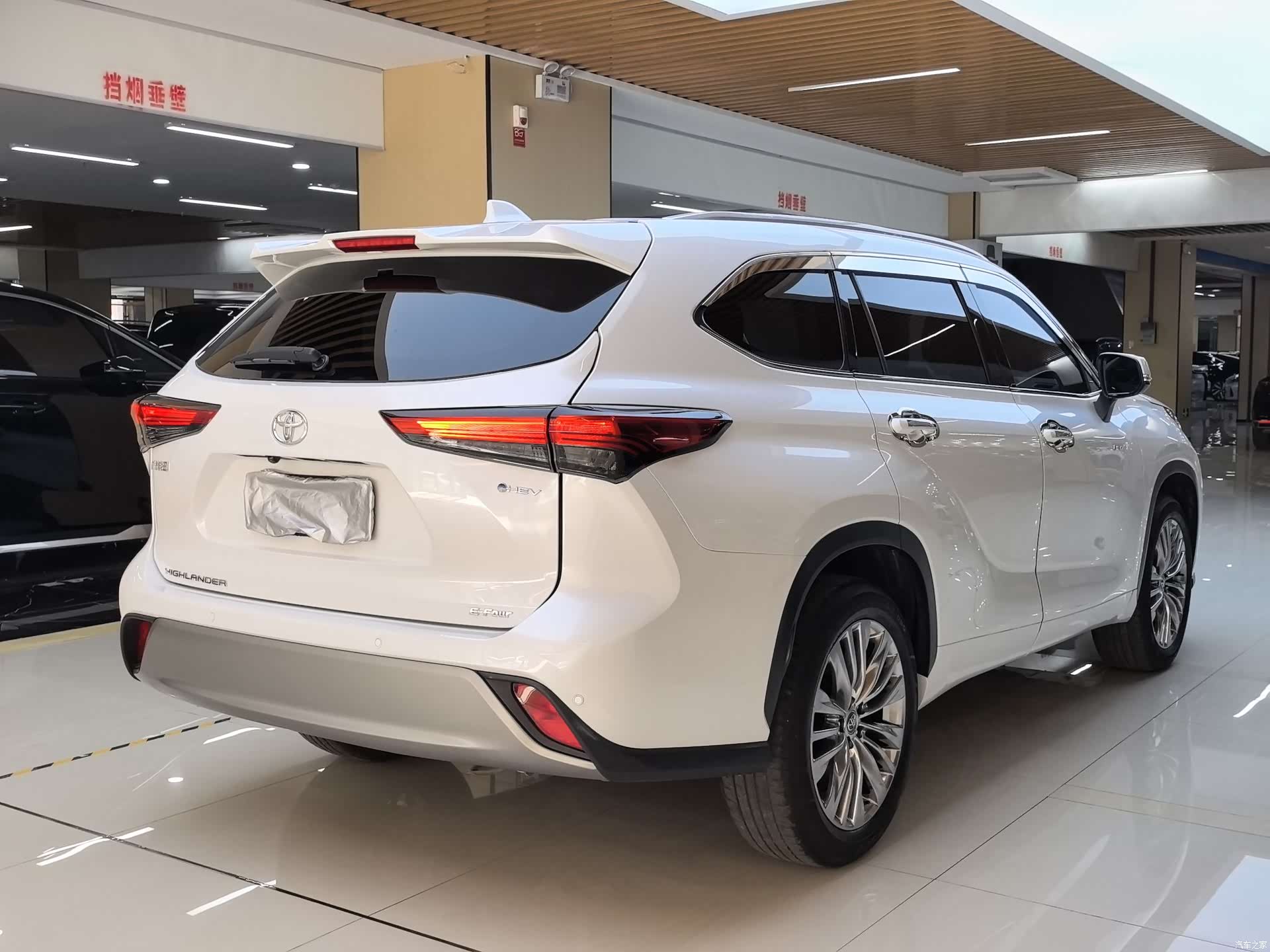 Toyota Highlander, 2025 10