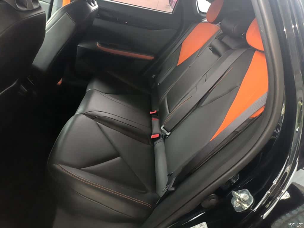 Changan UNI-V, 2022 10