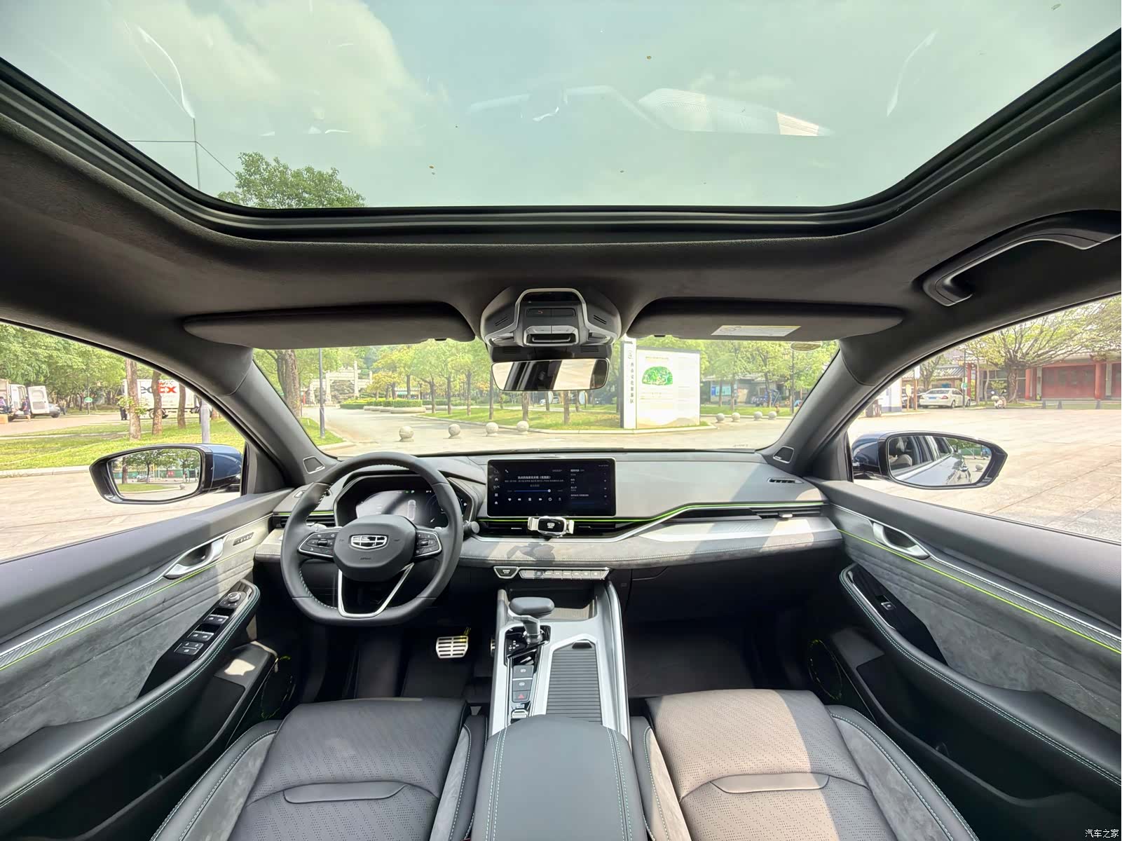 Geely Preface, 2023 8