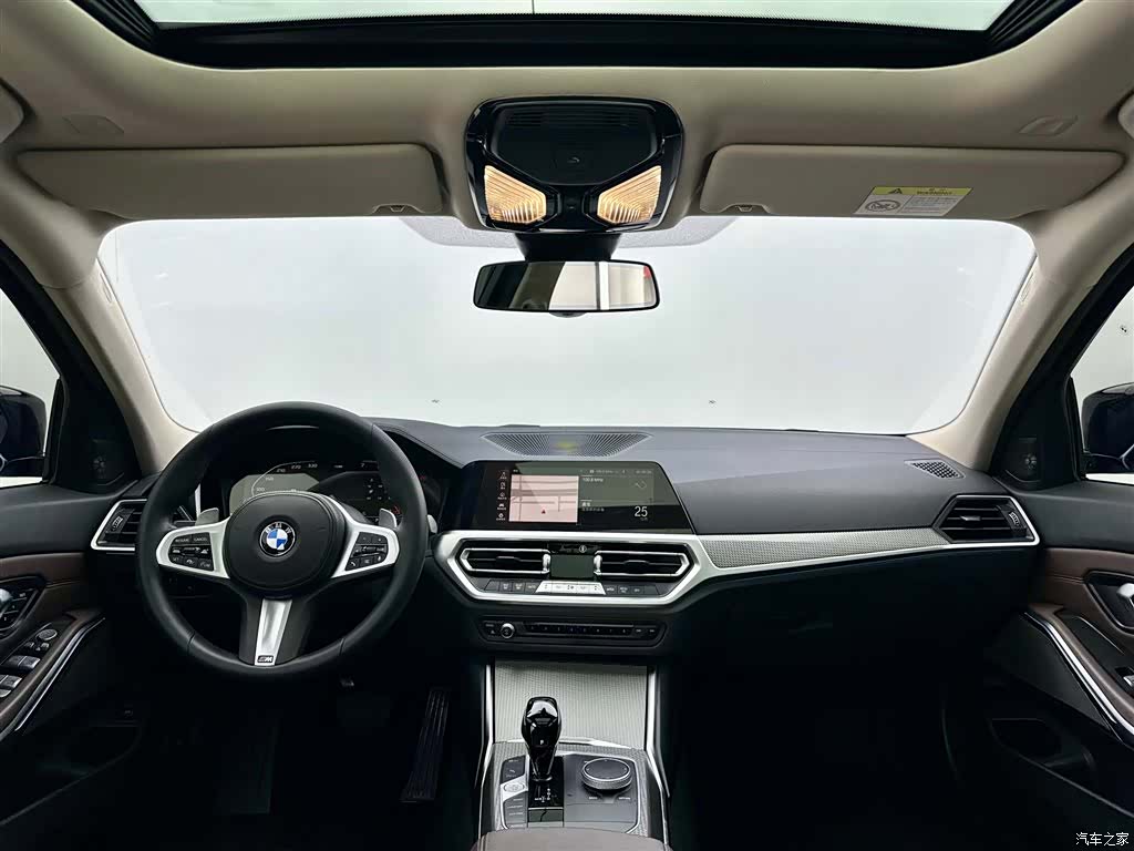 BMW 3 Series, 2022 8