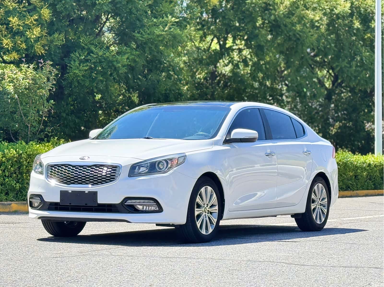 Kia K4, 2017 1