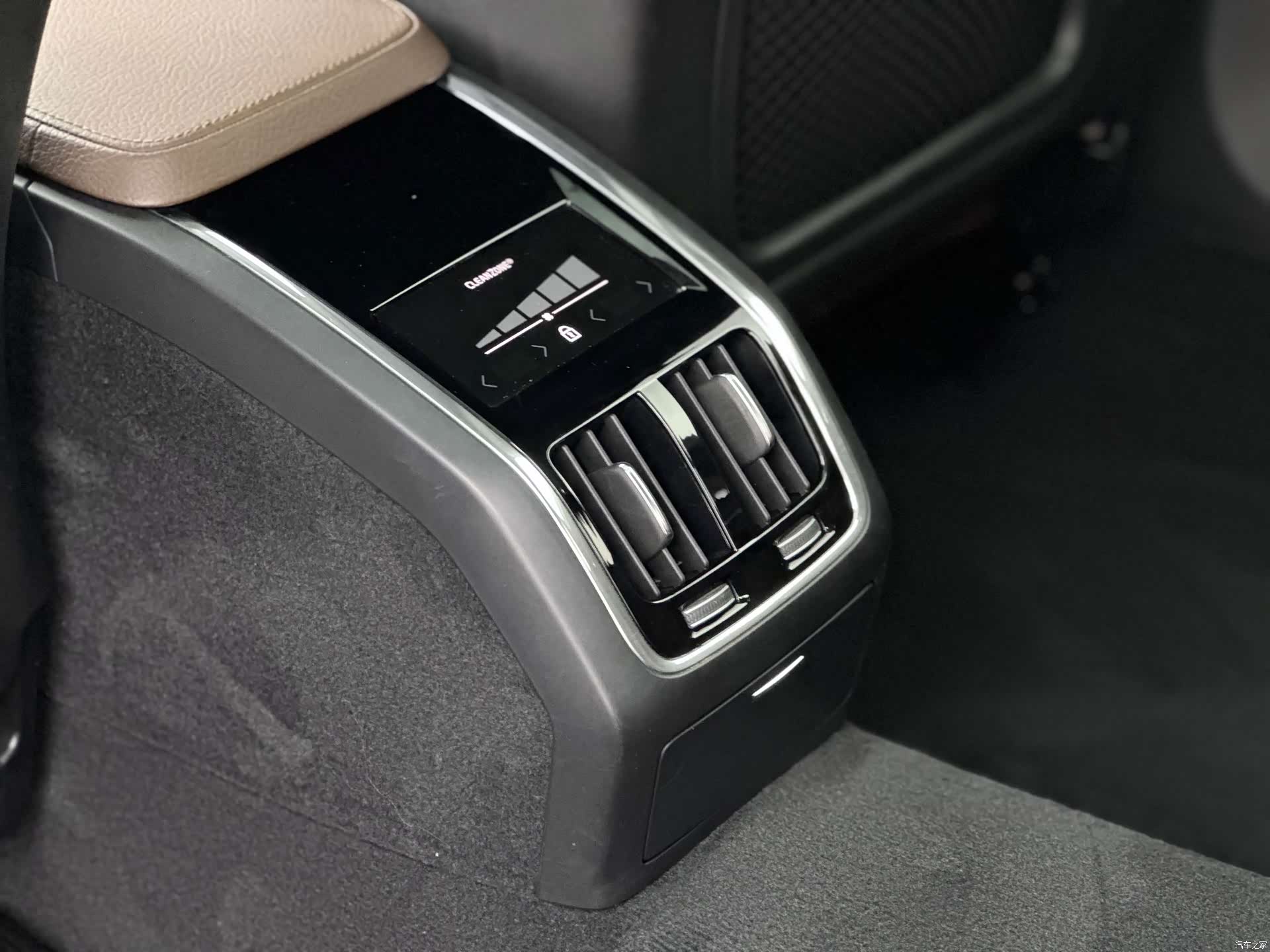 Volvo S90, 2018 12
