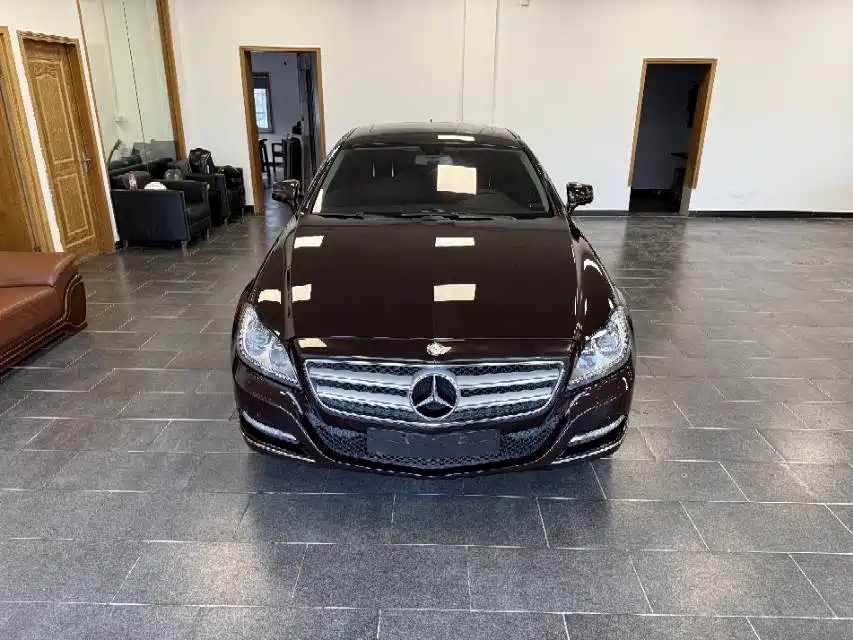 Mercedes-Benz CLS
