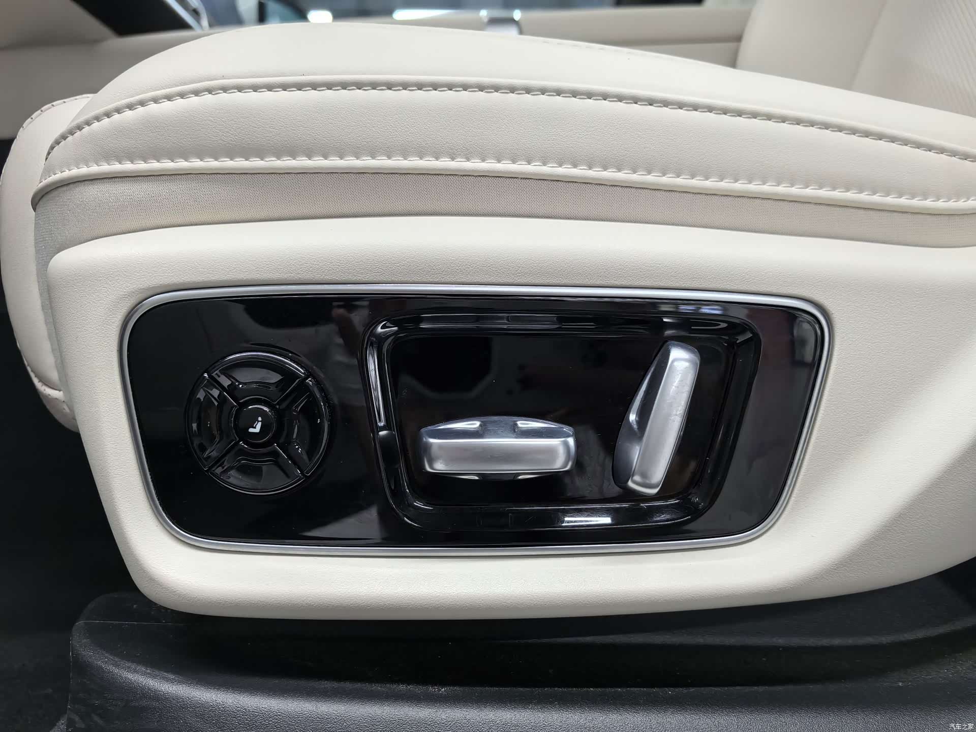 Li Auto L7, 2025 12