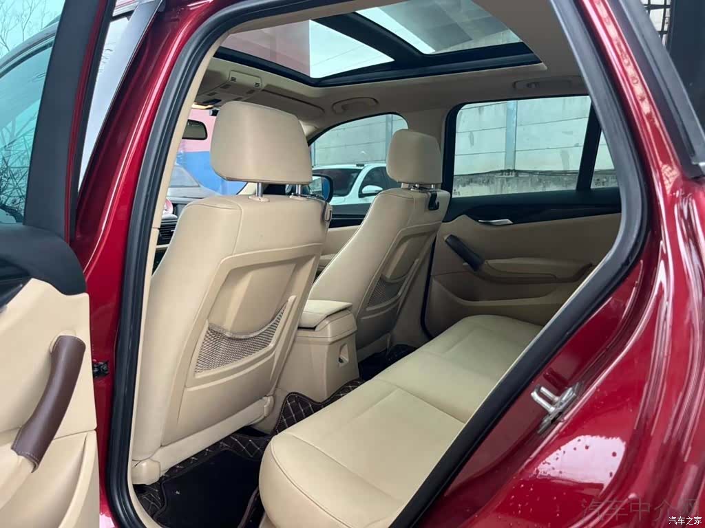 BMW X1, 2012 8