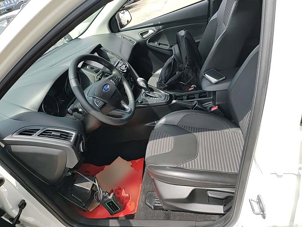 Ford Focus, 2017 15