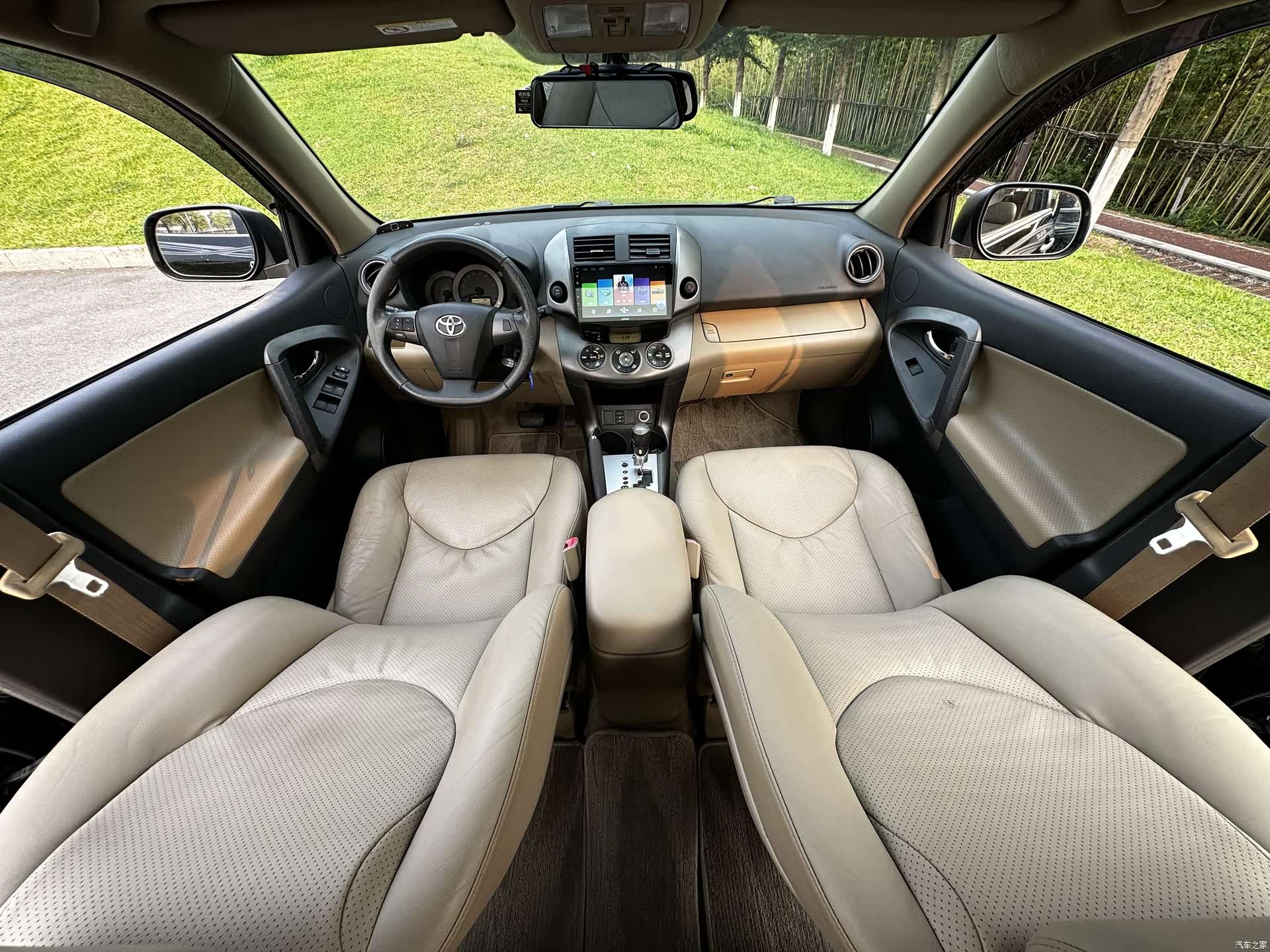 Toyota RAV4, 2012 17