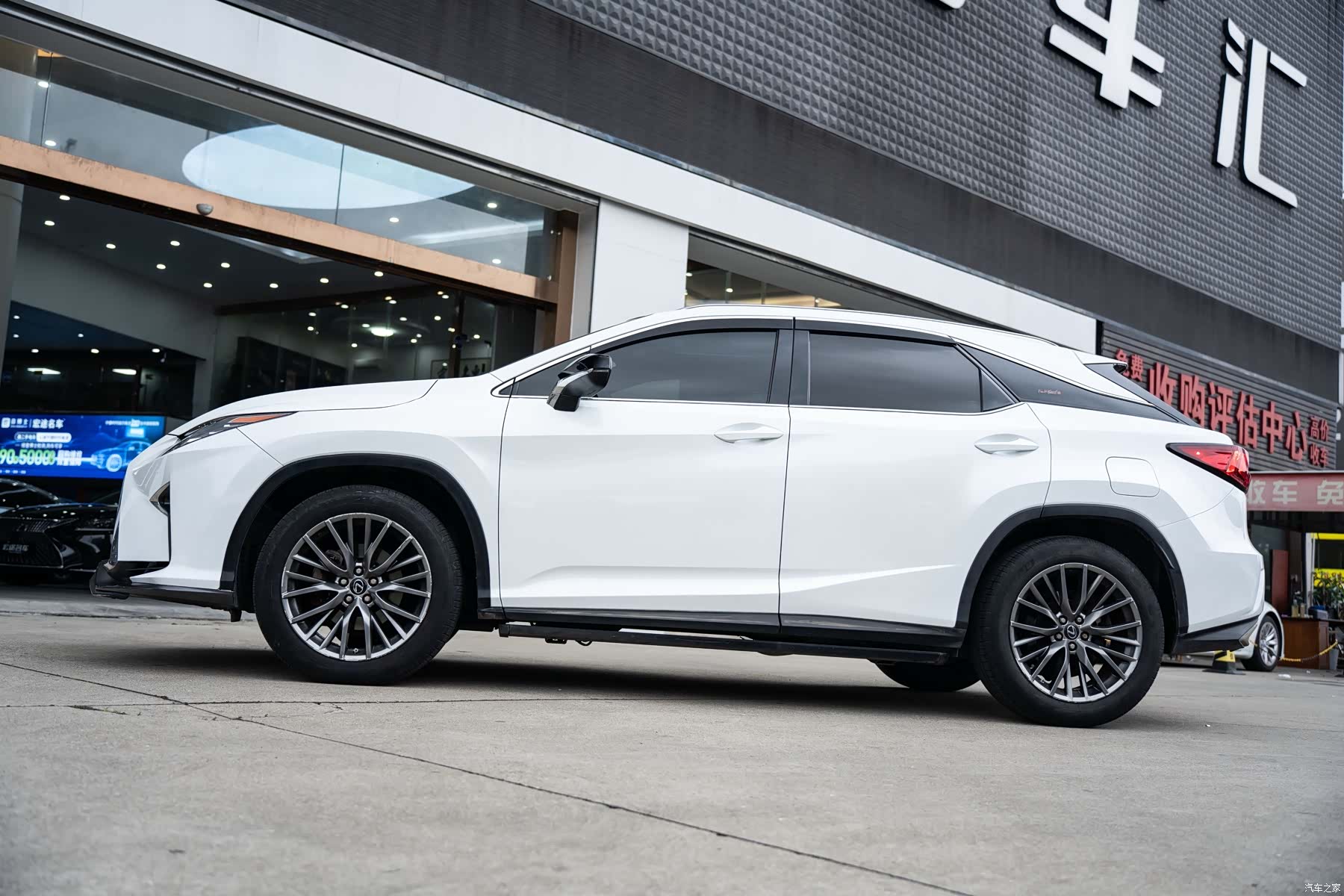 Lexus RX, 2016 3