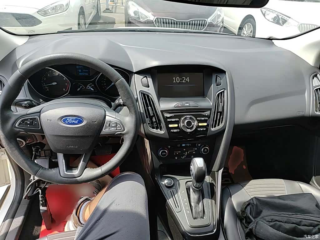 Ford Focus, 2017 10