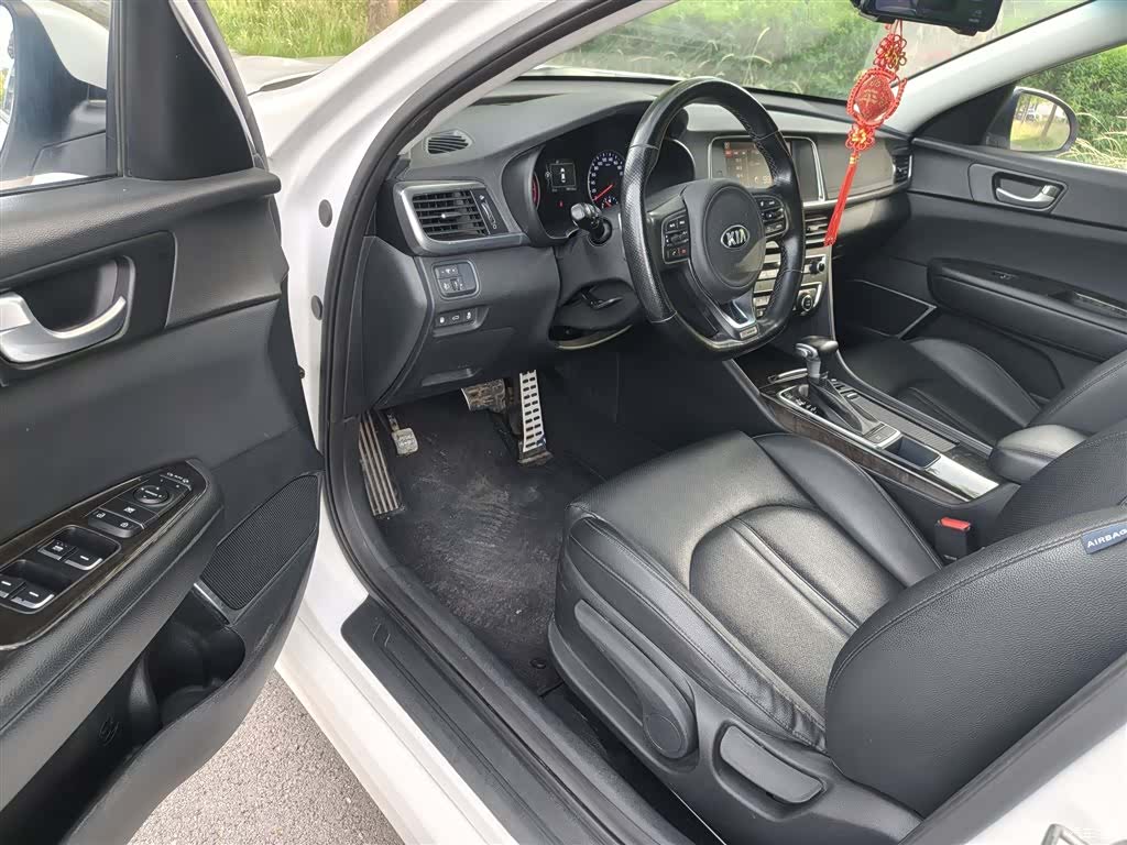 Kia K5, 2017 12