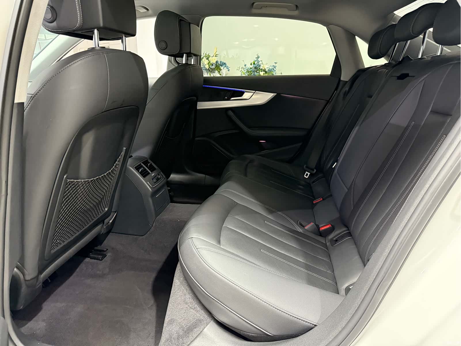 Audi A4L, 2020 10