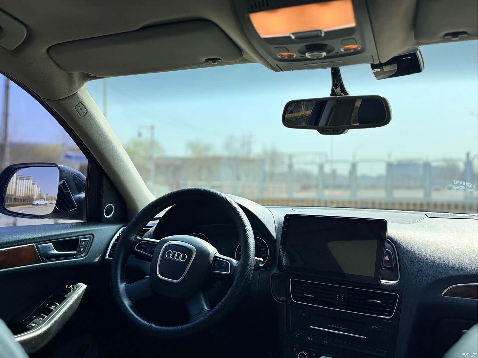 Audi Q5, 2011 24