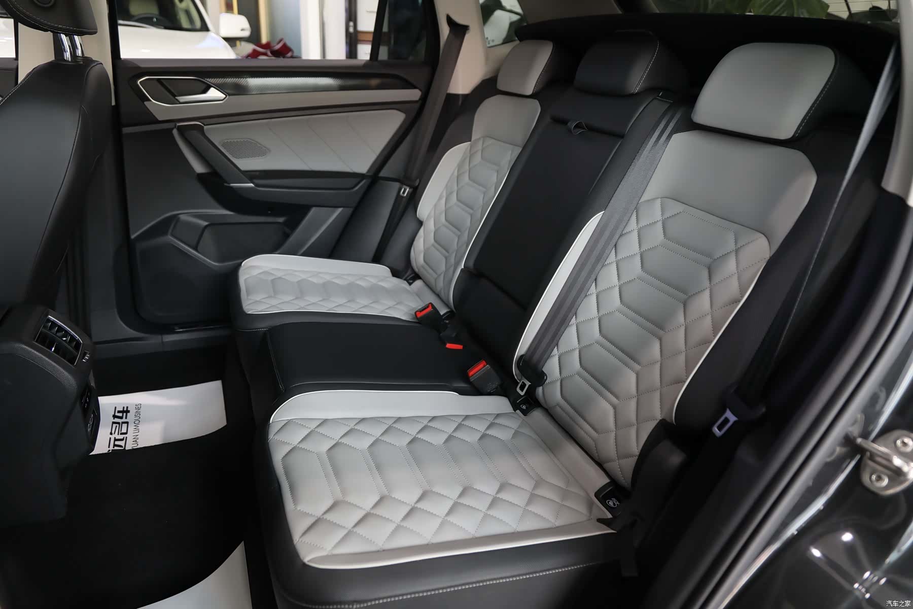 Volkswagen Tayron, 2023 14