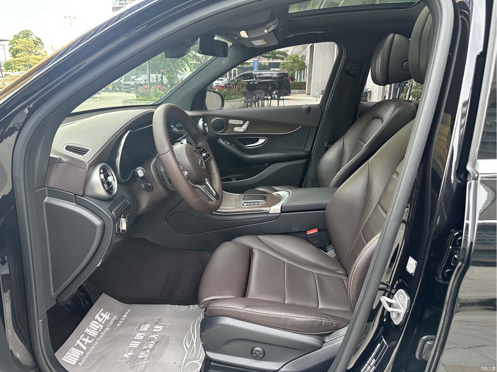Mercedes-Benz GLC, 2022 12