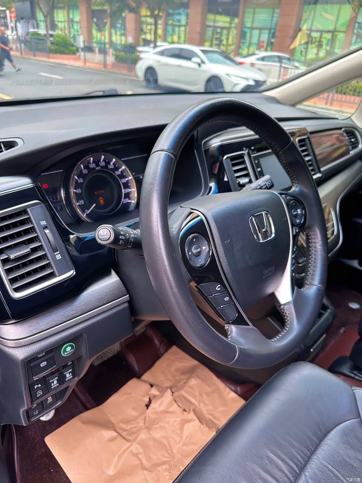 Honda Elysion, 2018 7