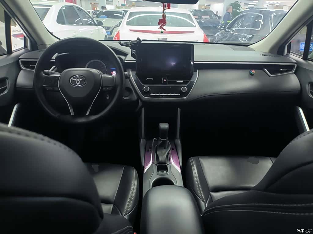 Toyota Frontlander, 2023 10