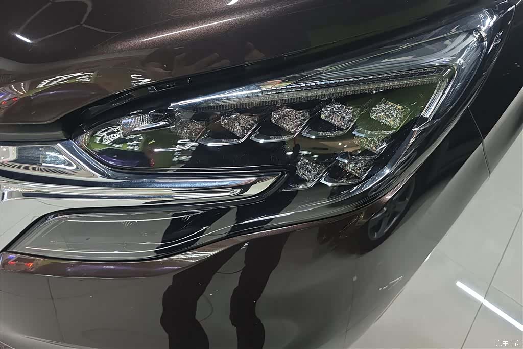 Buick GL8, 2021 все фото