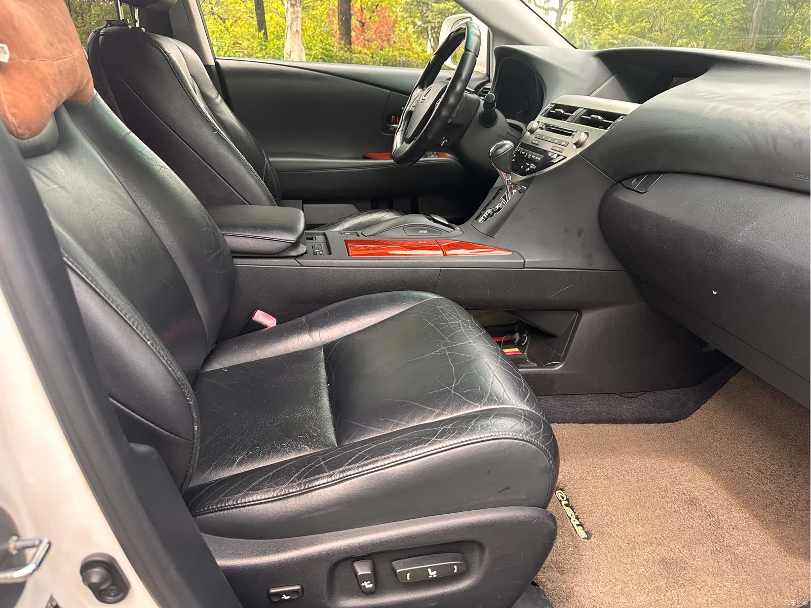 Lexus RX, 2011 10