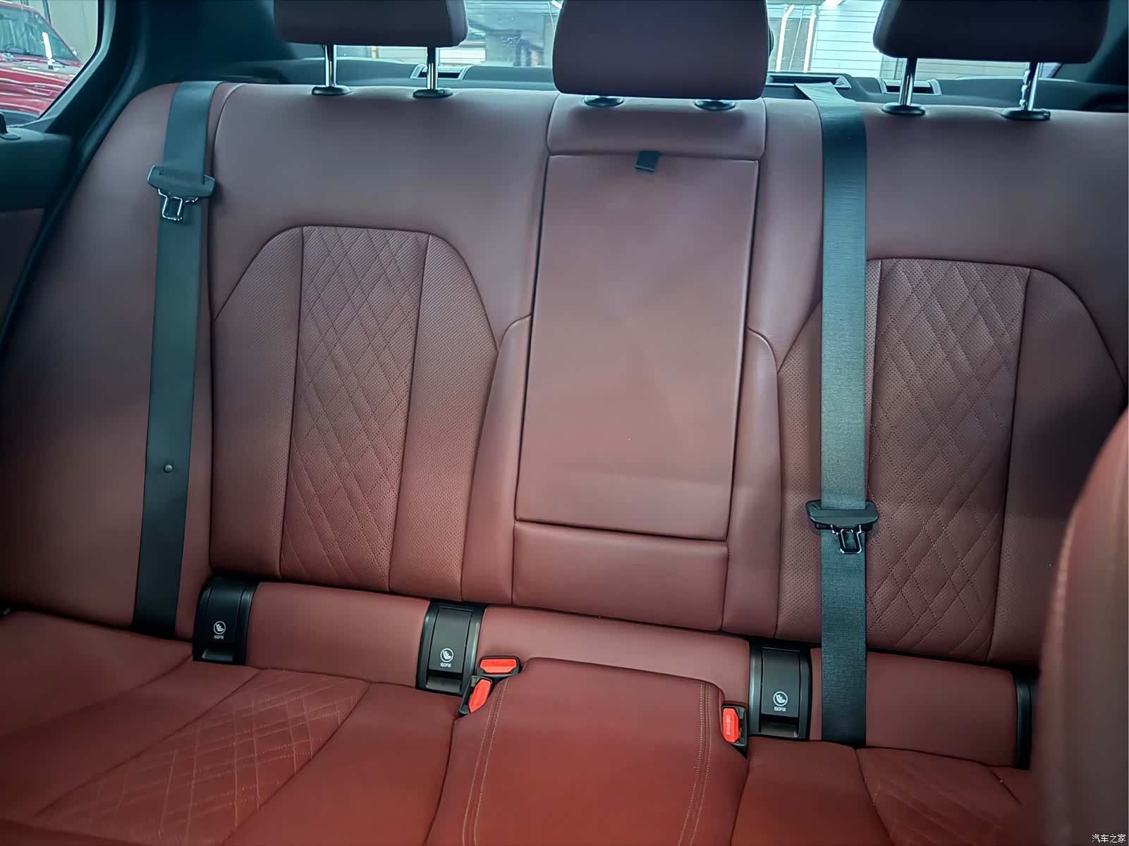 BMW 3 Series, 2023 13
