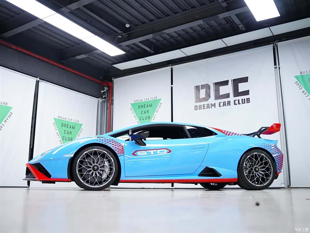 Lamborghini Huracán, 2024 23