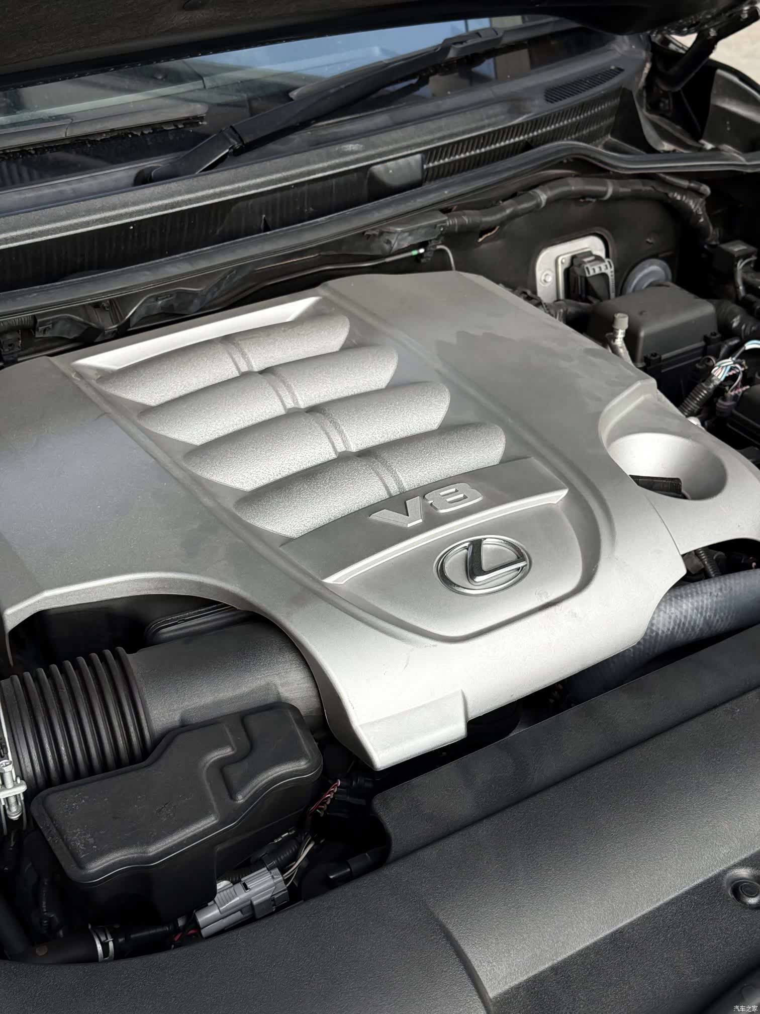 Lexus LX, 2022 16