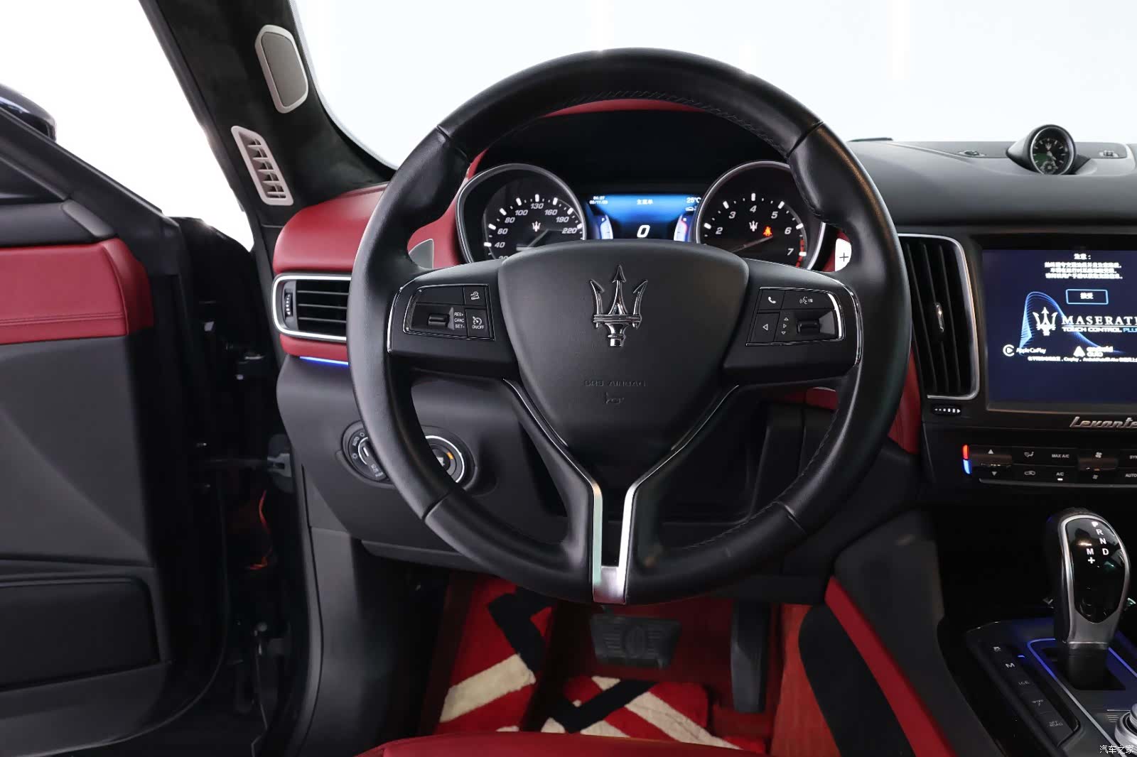 Maserati Levante, 2017 6