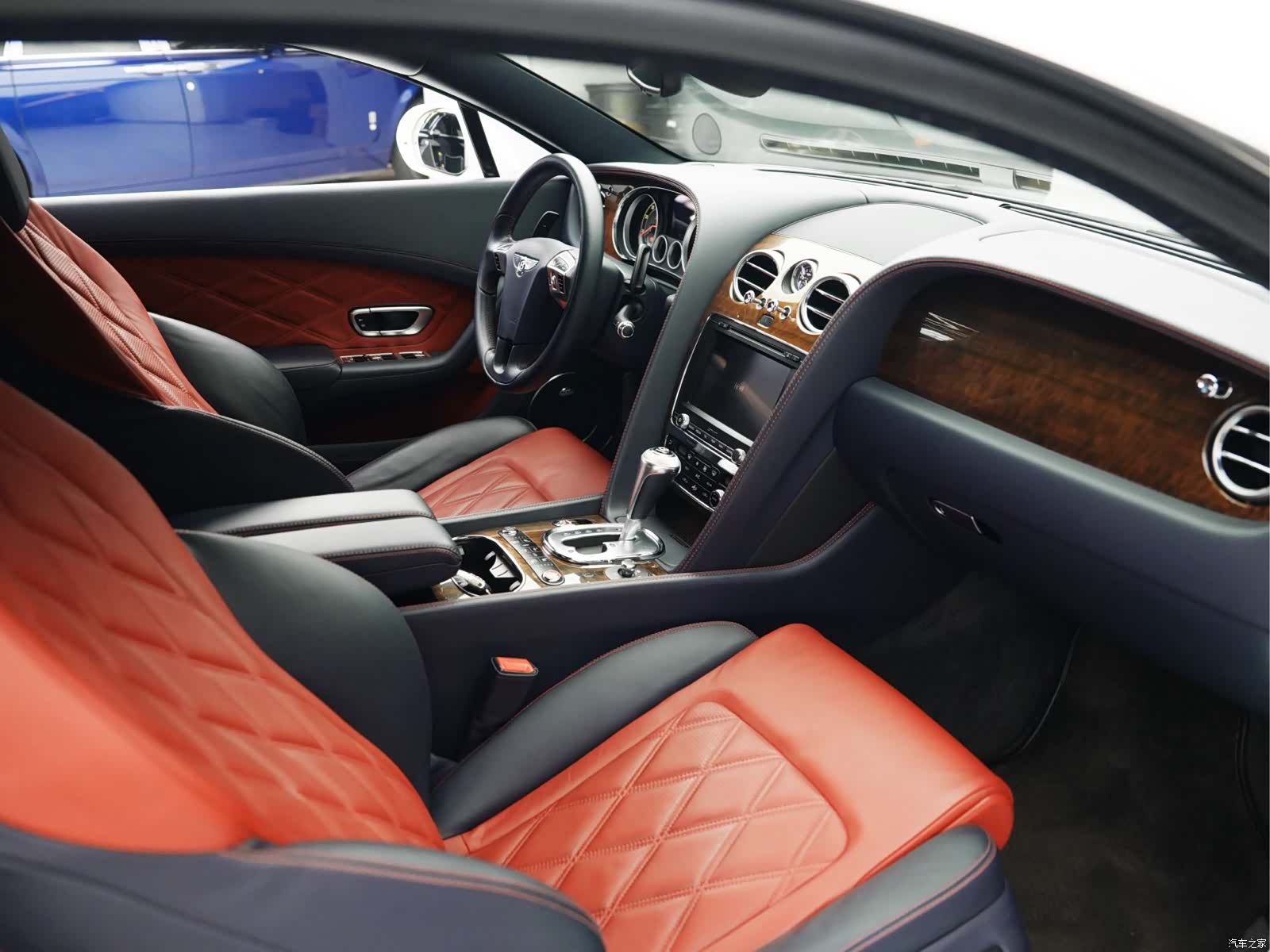 Bentley Continental GT, 2016 10
