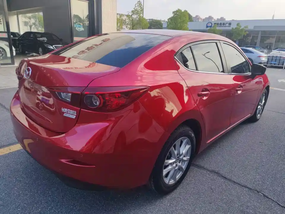 Mazda 3 Angkesaila