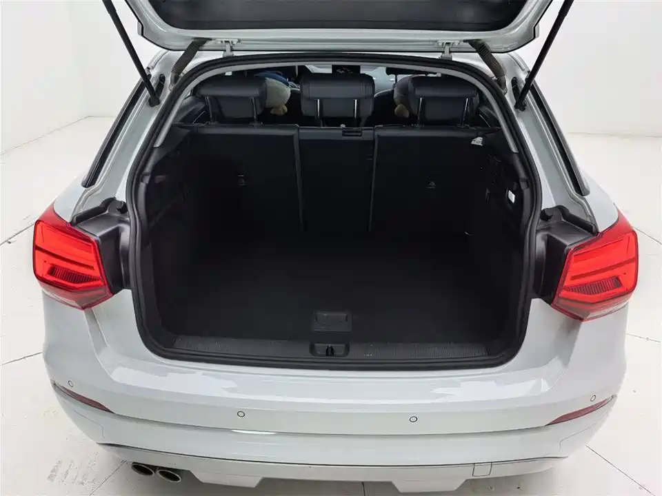 Audi Q2L Audi Q2L