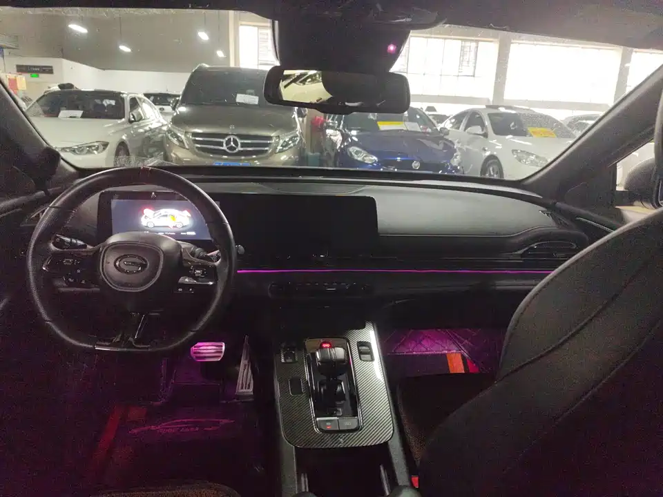 Trumpchi Shadow Leopard