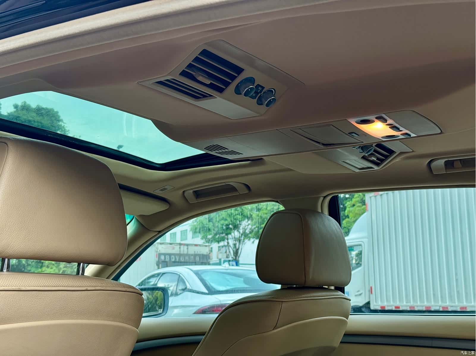 BMW 7 Series, 2008 9
