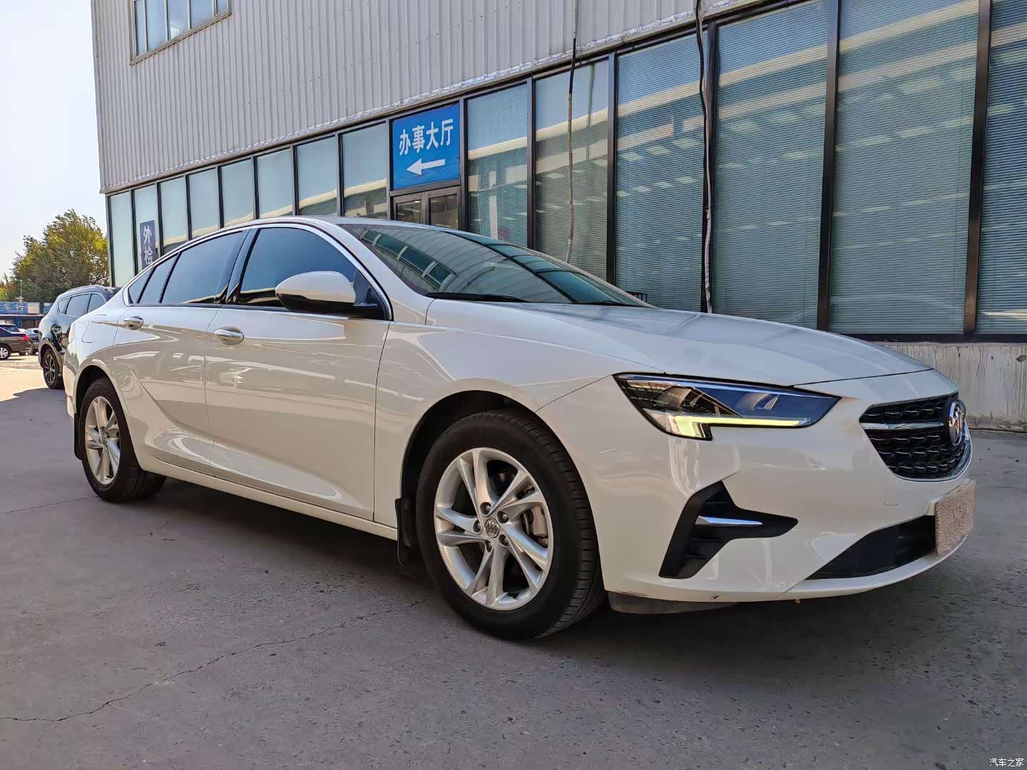 Buick Regal, 2020 4