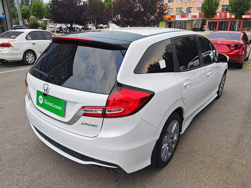 Honda Jade