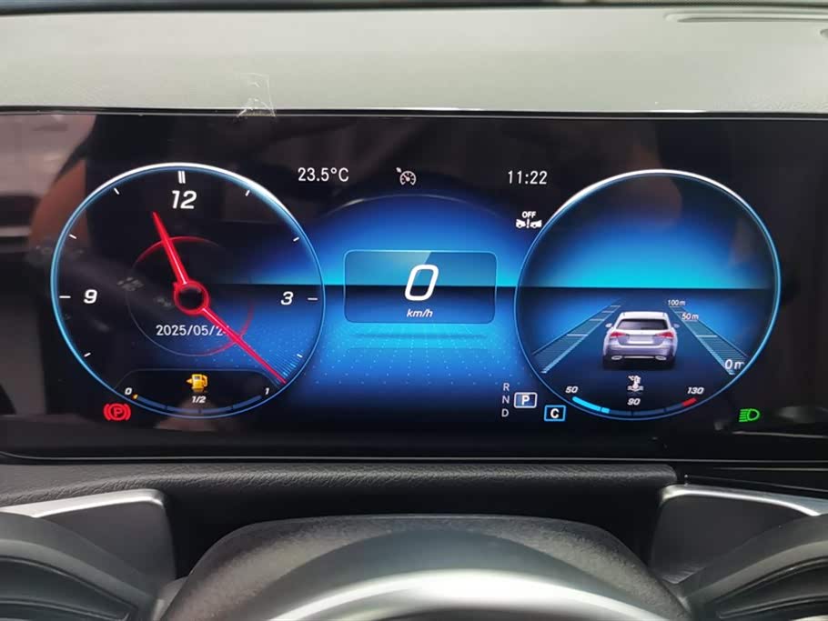 Mercedes-Benz GLB Mercedes-Benz GLB