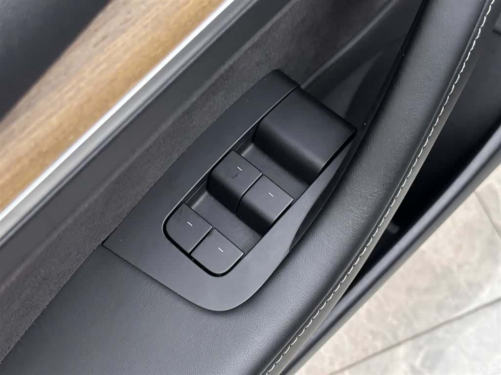 Tesla Model 3, 2021 16