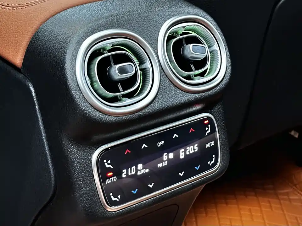 Mercedes-Benz GLC Mercedes-Benz GLC