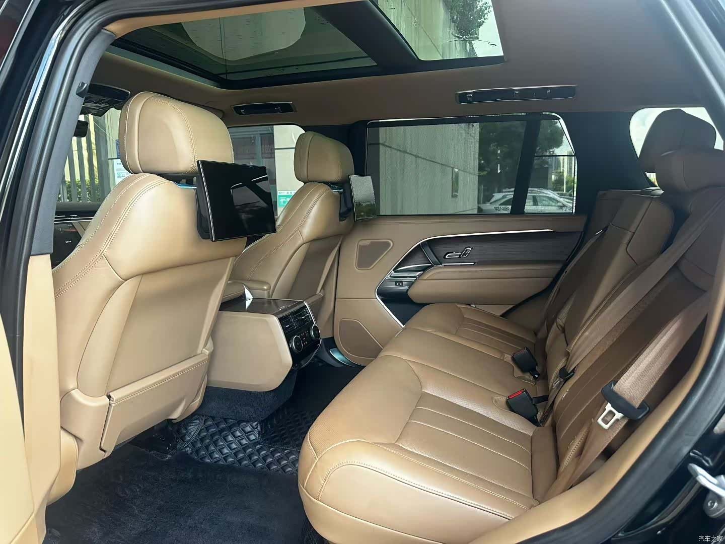 Land Rover Range Rover, 2023 все фото