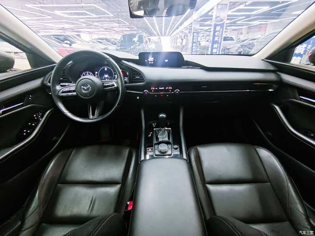 Mazda Mazda3, 2021 7