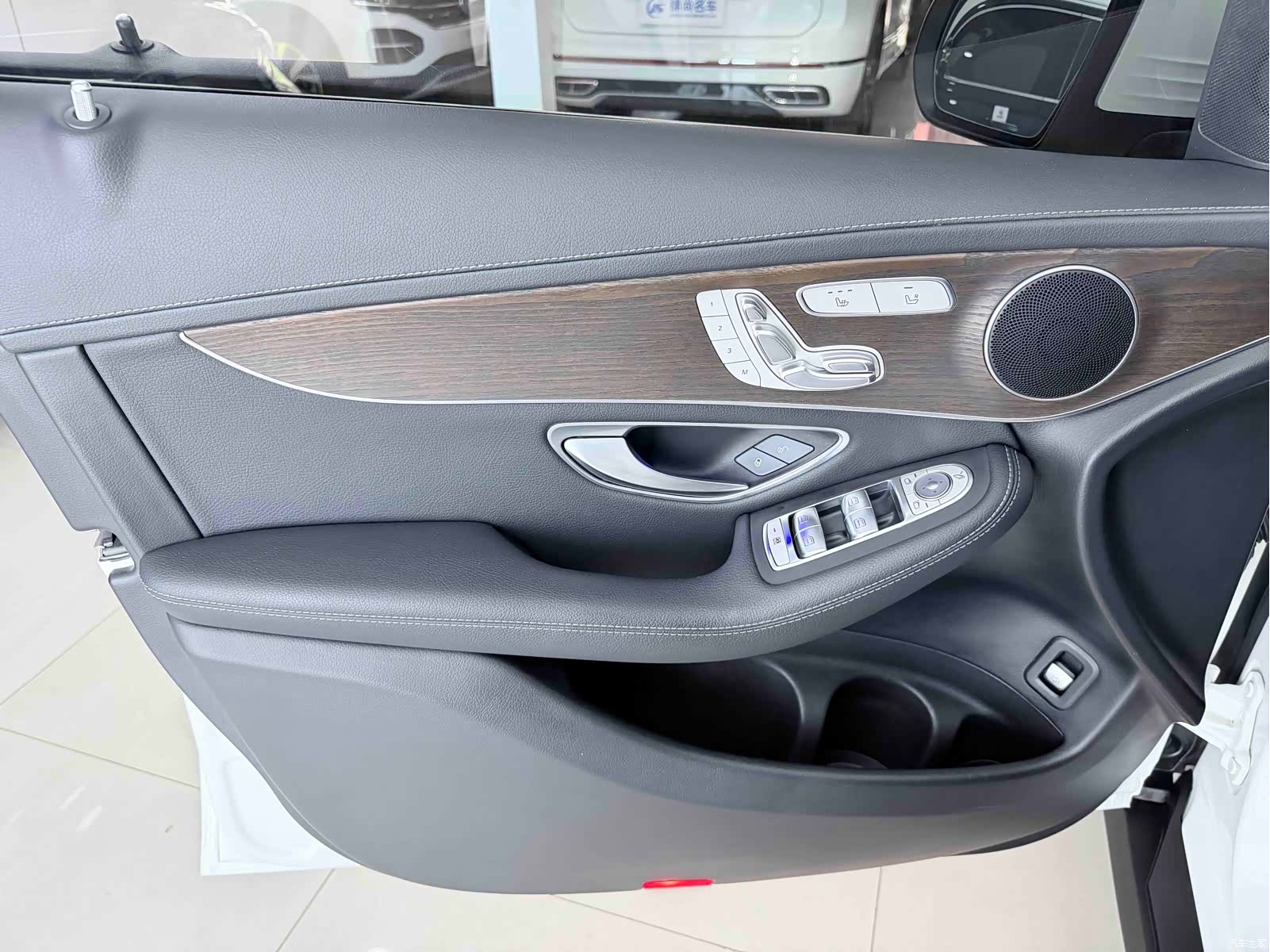 Mercedes-Benz GLC, 2022 14