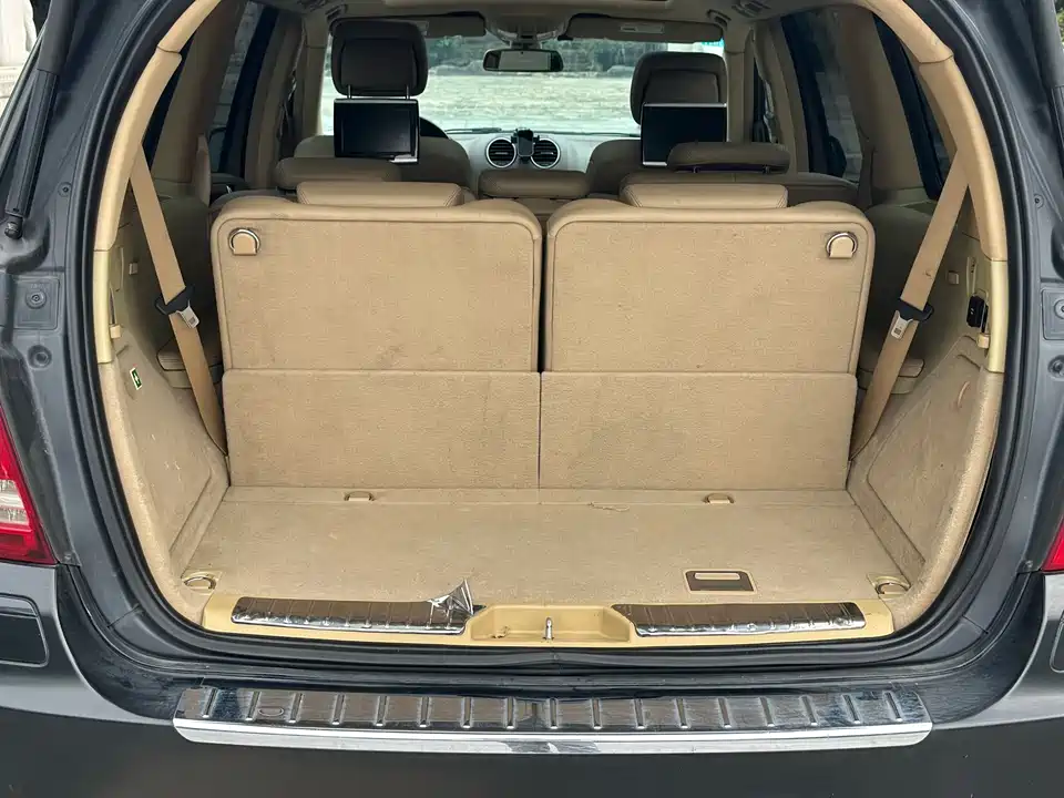 Mercedes-Benz GL grade