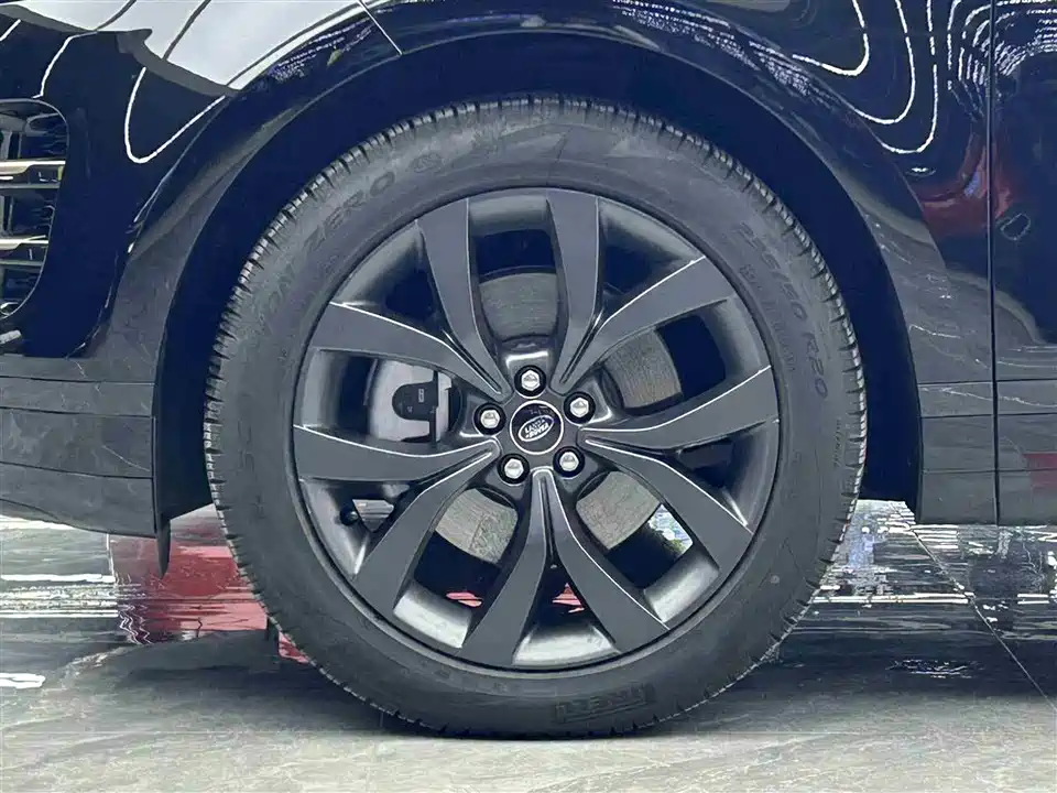 Land Rover Range Rover Aurora