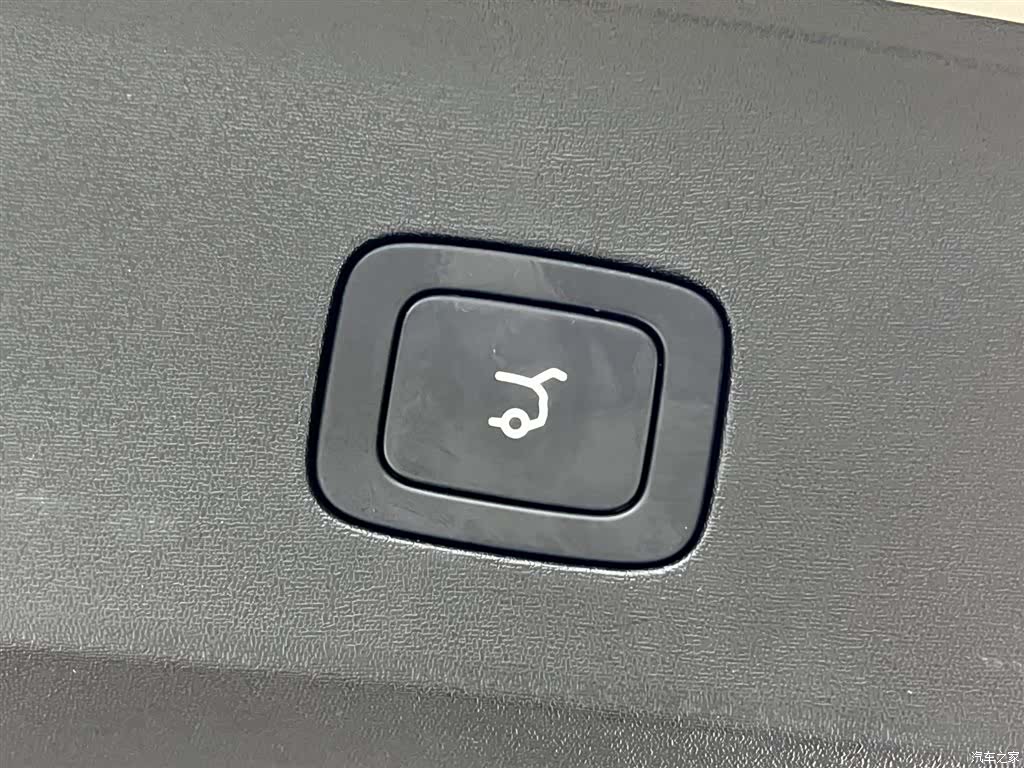 NIO L90, 2025 12