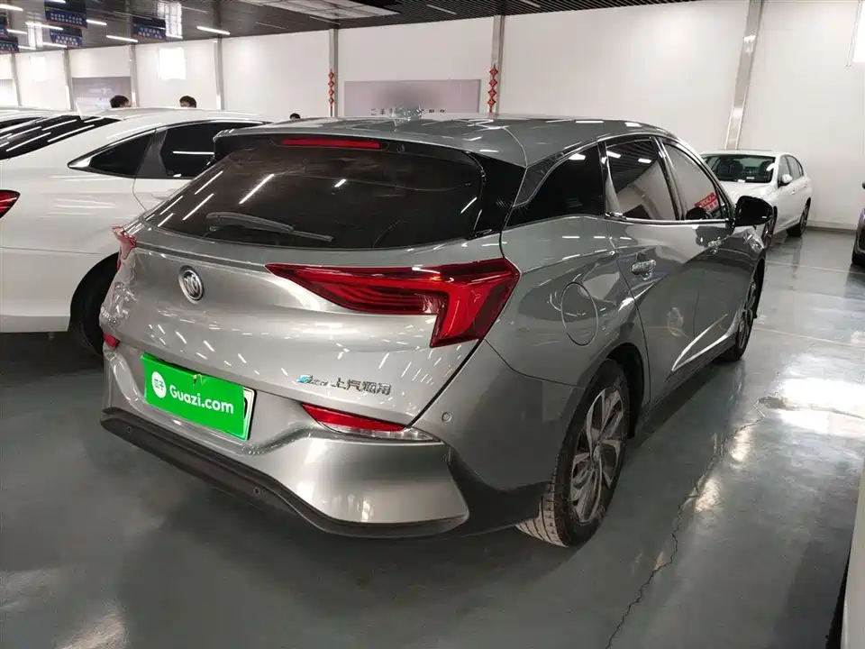 Buick Slightly blue 6