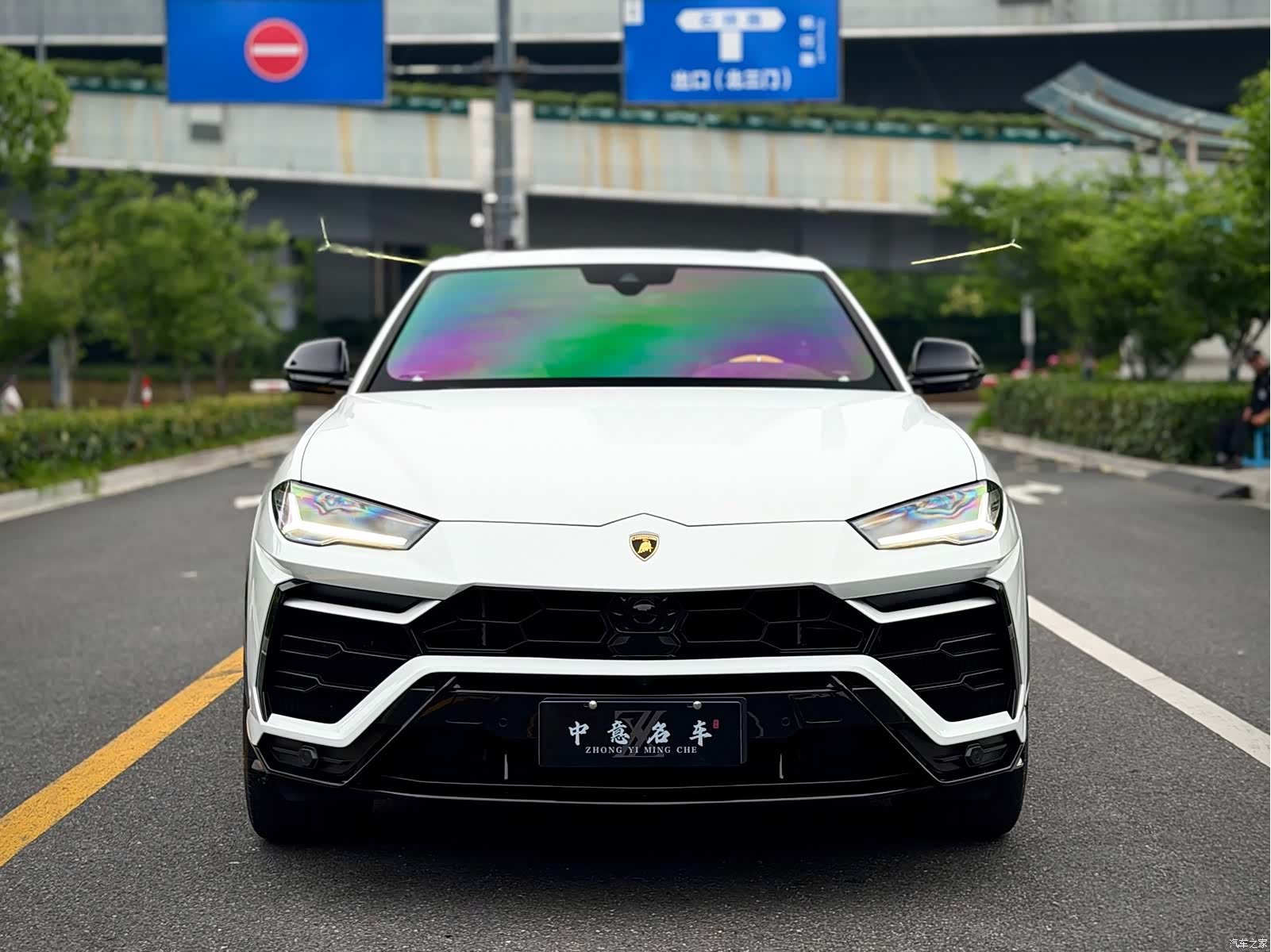 Lamborghini Urus, 2022 2