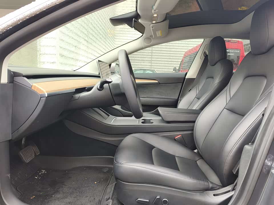 Tesla Model 3 Tesla Model 3