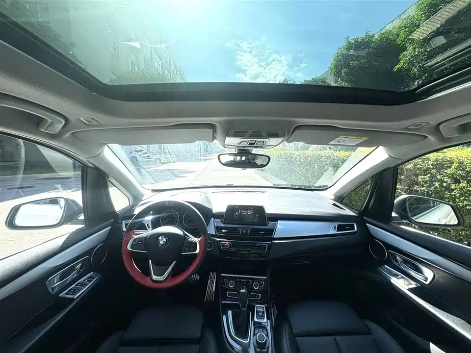 BMW 2 series station wagon