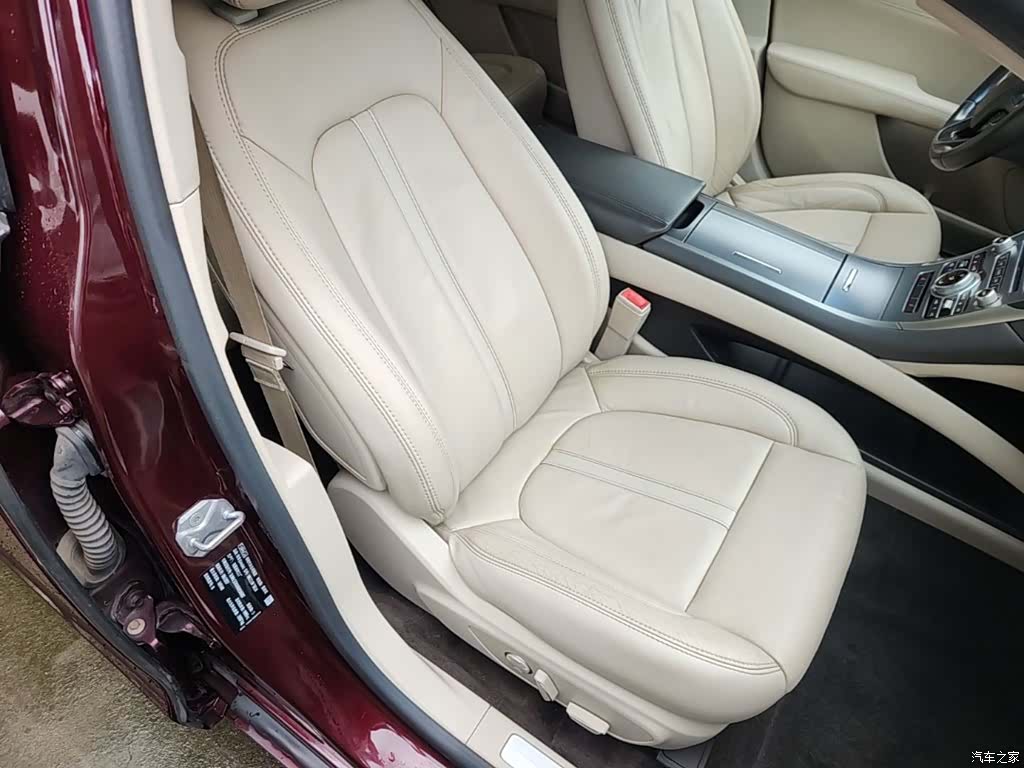 Lincoln MKZ, 2017 25