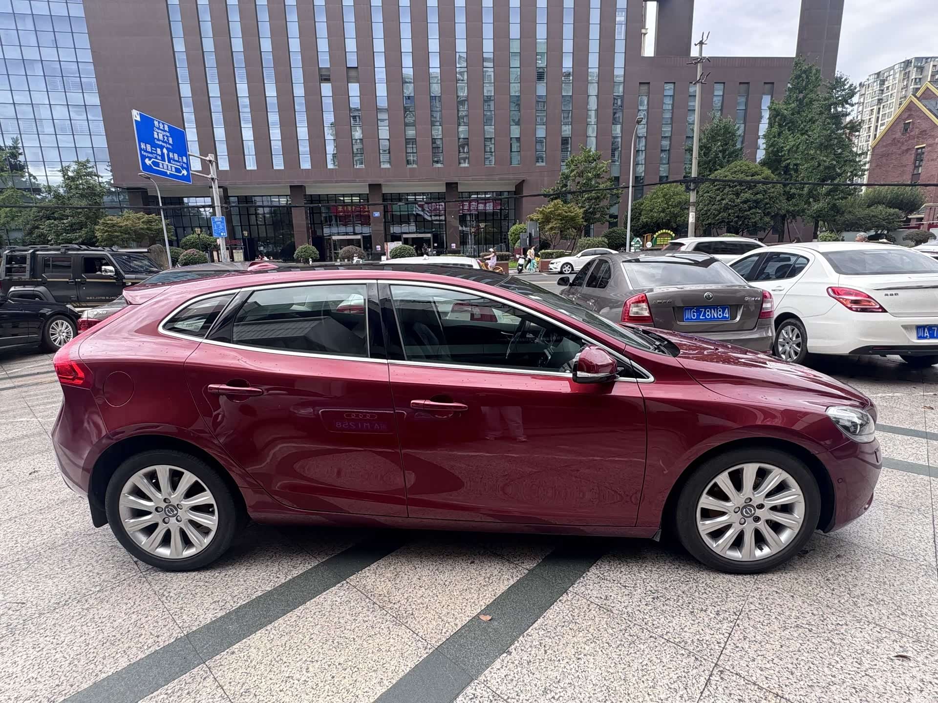Volvo V40, 2015 4